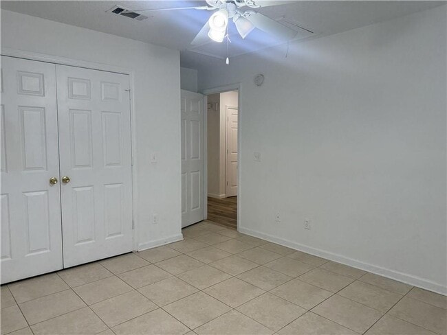 Photo - 294 Windridge Dr