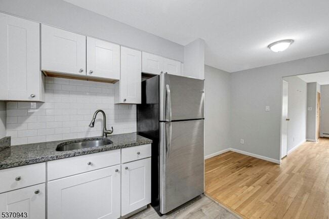 Photo - 47 Espy Rd Unit 16A