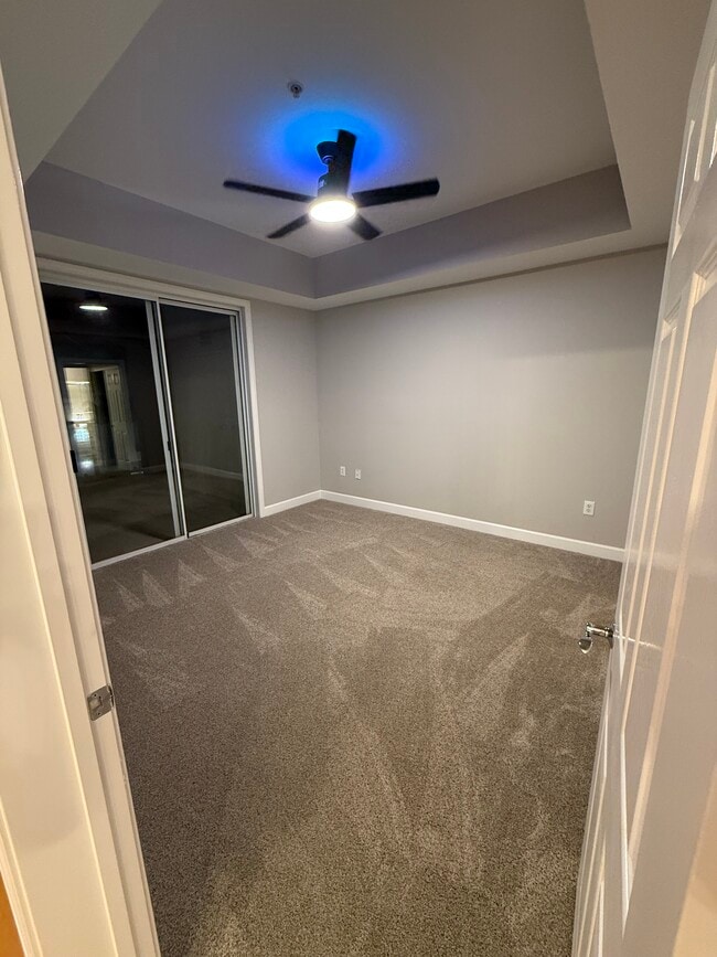 New Carpet, paint and ceiling fan with LED - 59 E Agate Ave Unit 401
