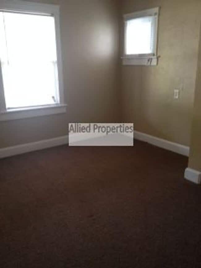 Photo - 1005 Minor Ave