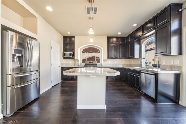 Photo - 5282 Ledgewood Creek Ave