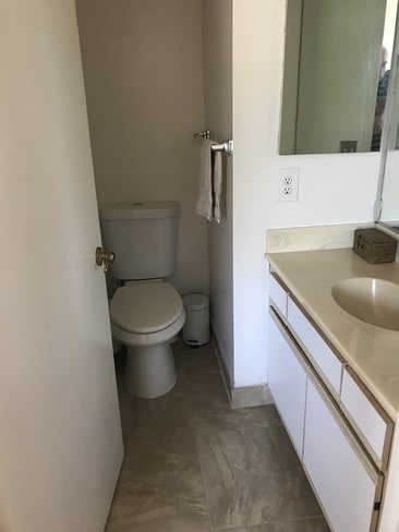 downstairs 1/2 bathroom - 640 Vernon Ave Unit 2