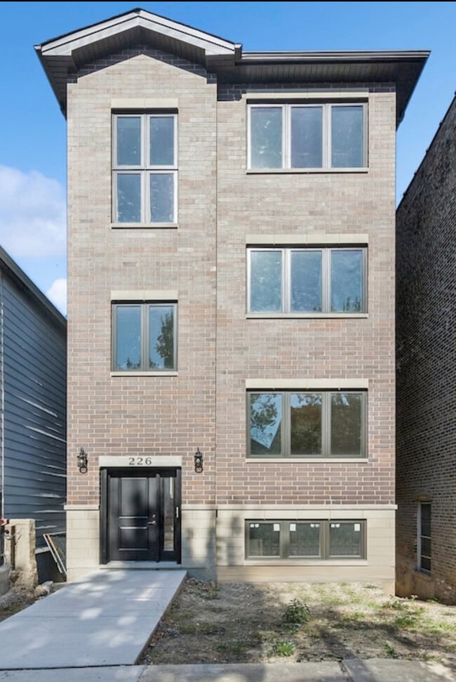 Building Photo - 226 W 24th St Unit 1 Rental