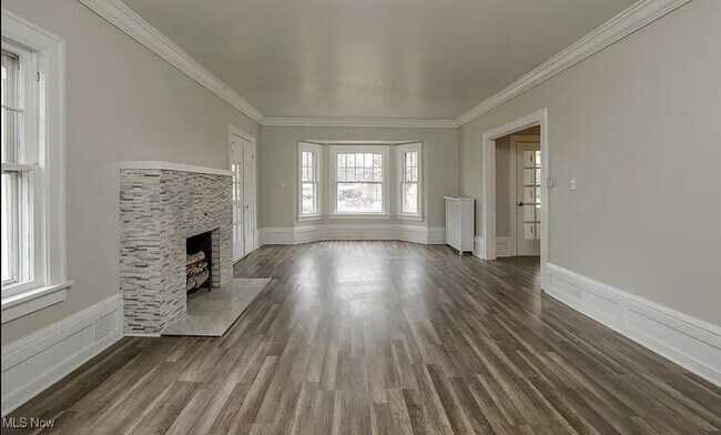 Photo - 12980 Cedar Rd