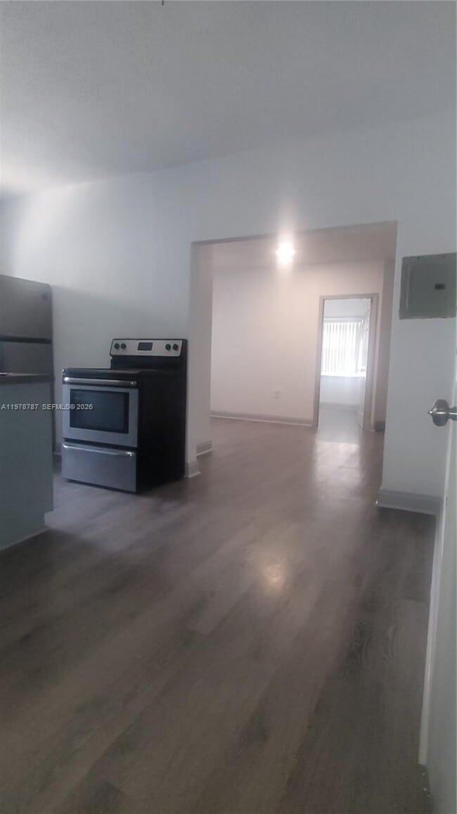 Photo - 1322 SW 7th St Unit 4