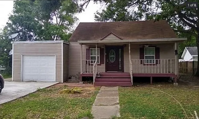Photo - 2357 Orchid St House
