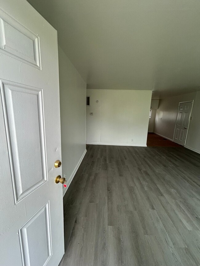 Photo - 722 St Paul Dr