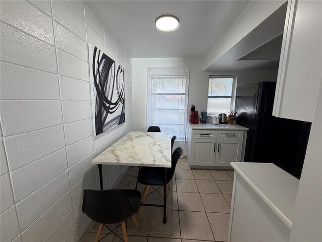 Photo - 15219 Westminister Ave