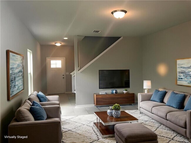 Photo - 2013 Langdale Ln