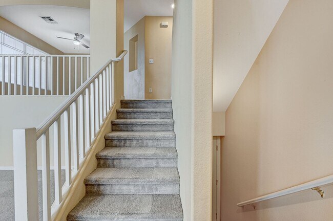 Photo - Large Green Valley Townhome