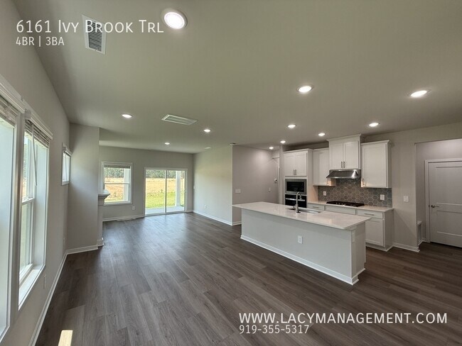 Photo - 6161 Ivy Brk Trl