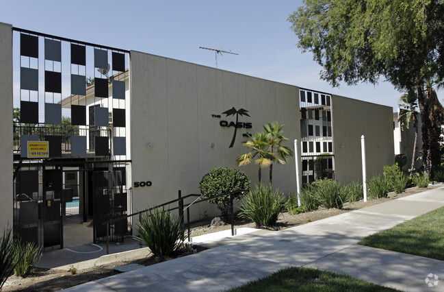 Photo - The Oasis Apartments