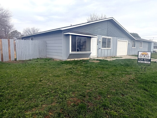 Building Photo - 3406 S Florida Ave