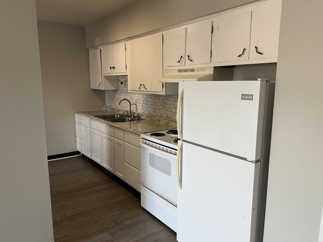 Photo - Spacious 1 Bed 1 Bath in the heart of Speedway! Unidad Apt. 03