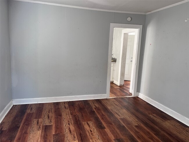 Photo - 507 Harrison Ln