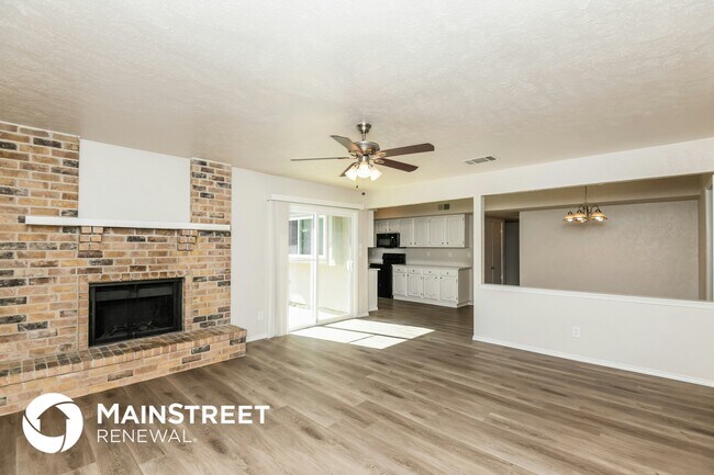 Photo - 2917 Joymeadow Dr