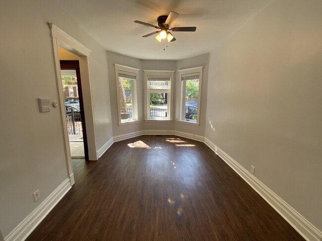 Photo - 1460 W Huron St Unidad 1F