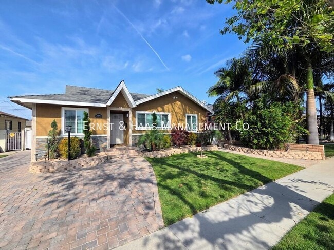 Building Photo - 4449 Shadeway Rd