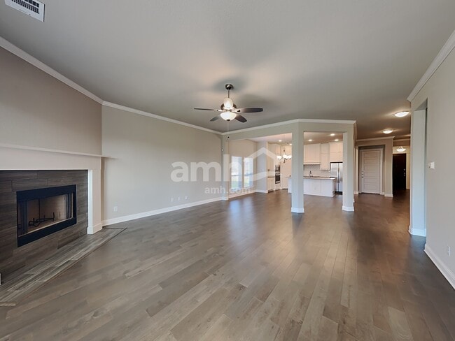 Photo - 448 Strait Ln