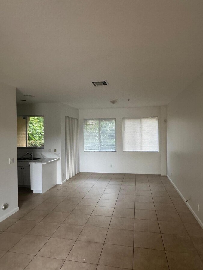 Photo - 4459 Cotswold Hills Dr