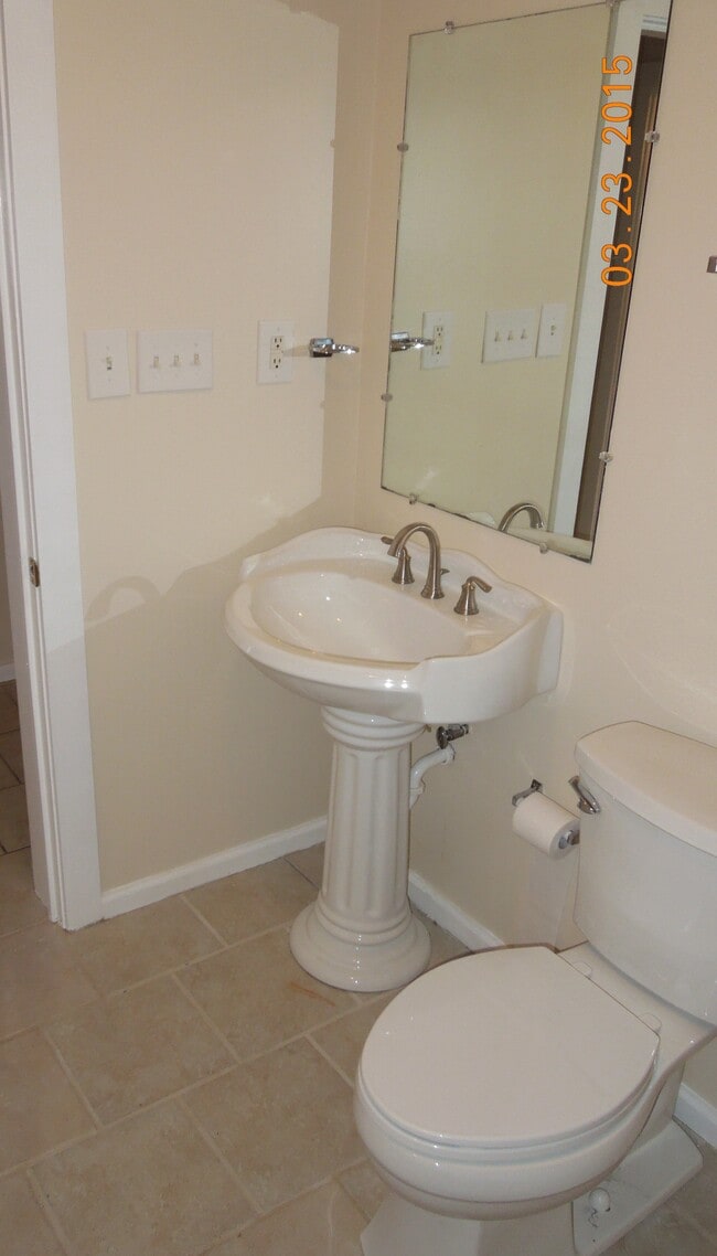 Photo - 52 Nannys Ln