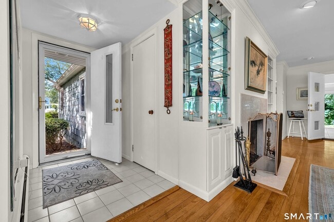 Photo - 71 Beach Ave