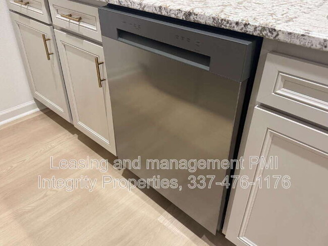 Photo - 101 Foster Grove Drive