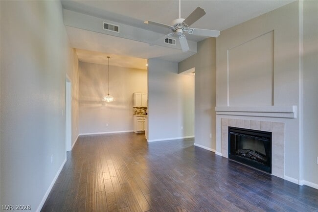 Photo - 2305 W Horizon Ridge Pkwy Unit 2023