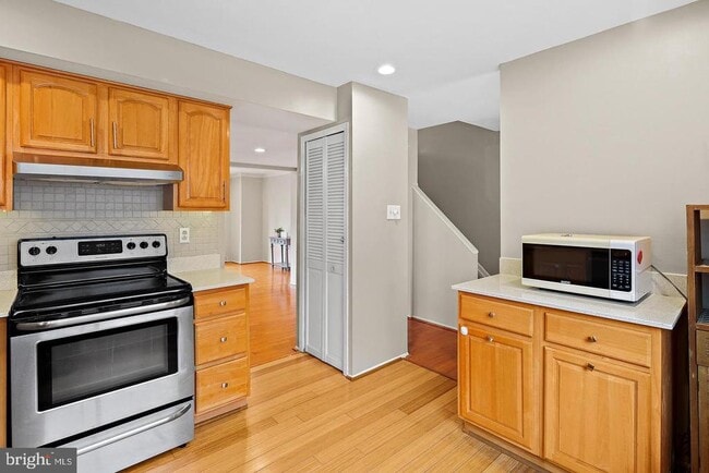 Photo - 7068 Winter Rose Path