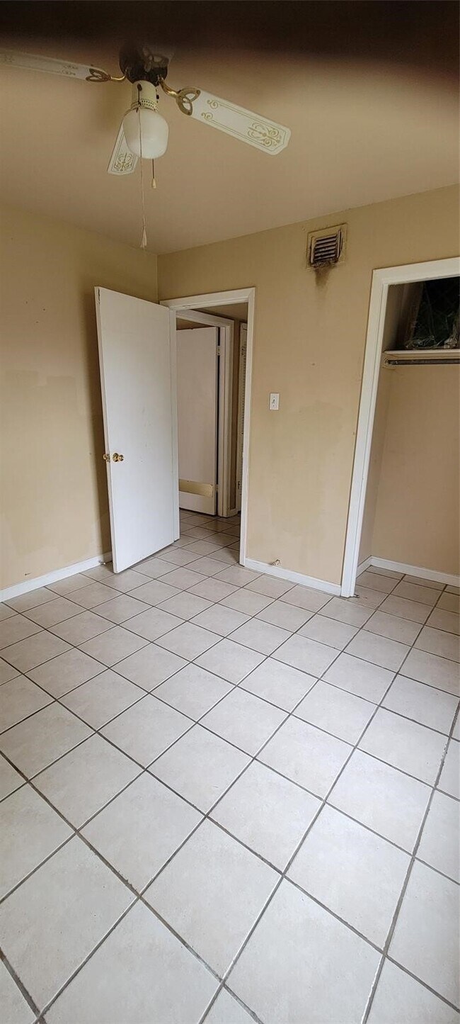 Photo - 502 Sammon Dr