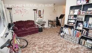 Photo - 1337 Walker St