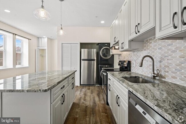 Building Photo - 301 South St Rental