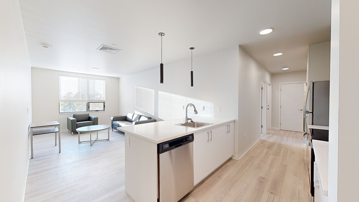 Photo - Fieldstone - Artisan Graduate Housing Apartments