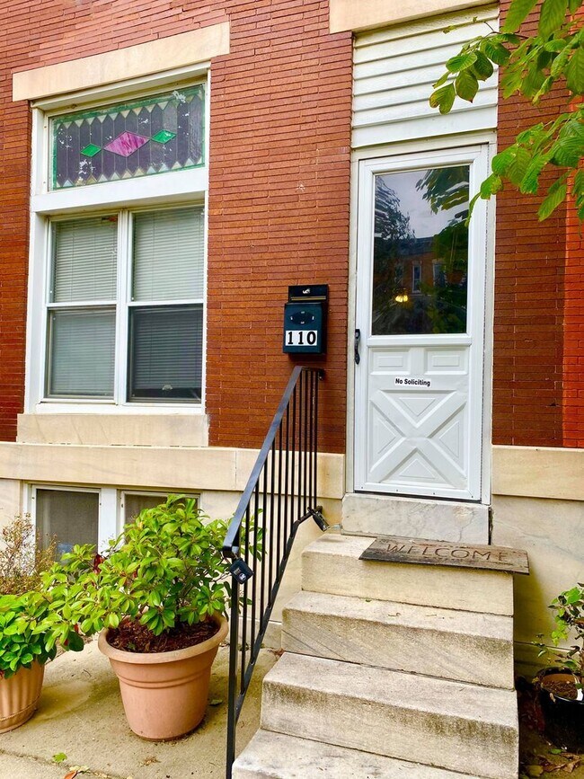 Large 3bedroom Remington Rowhome ~ 1 Block... - Large 3bedroom Remington Rowhome ~ 1 Block...