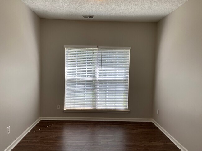 Photo - 11632 Larix Dr