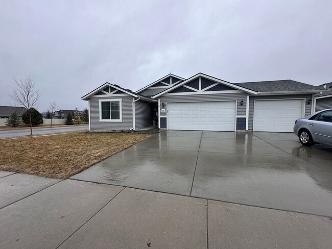 3 bed 2 bath Rancher in Montrose a welcomi... - 3 bed 2 bath Rancher in Montrose a welcomi... House