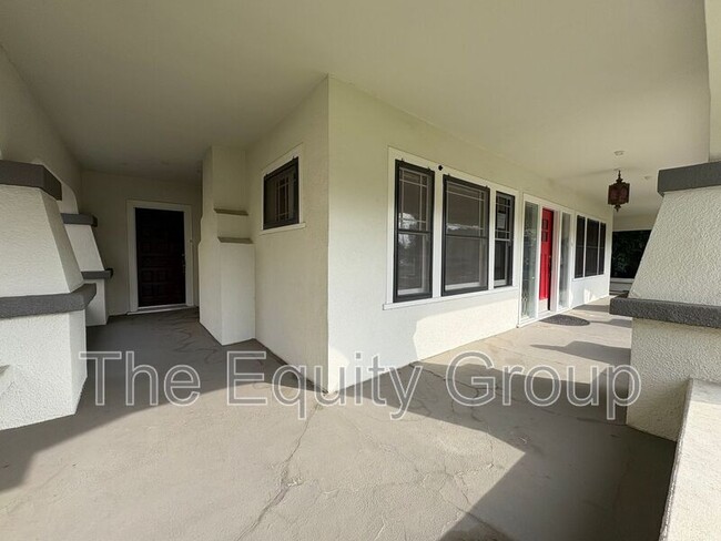 Photo - 1410 W Main St