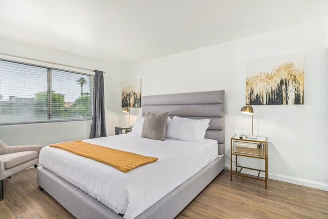 4610 N 68th St Unit SI ID1558642P