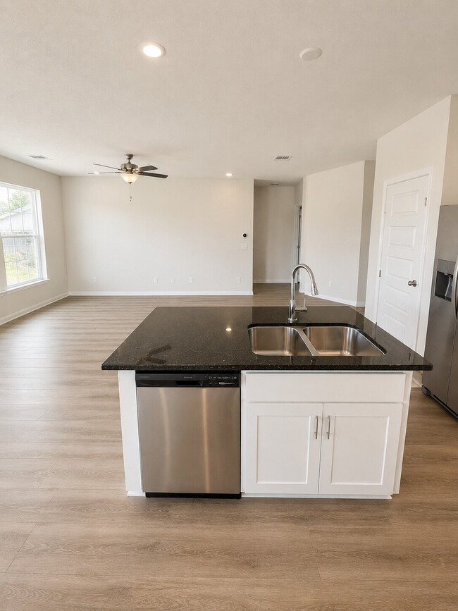 Photo - "Charming 4-Bedroom Haven with Spacious Living in Bryan, TX!"