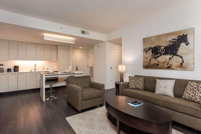11911 Freedom Dr Unit SI ID1039952P