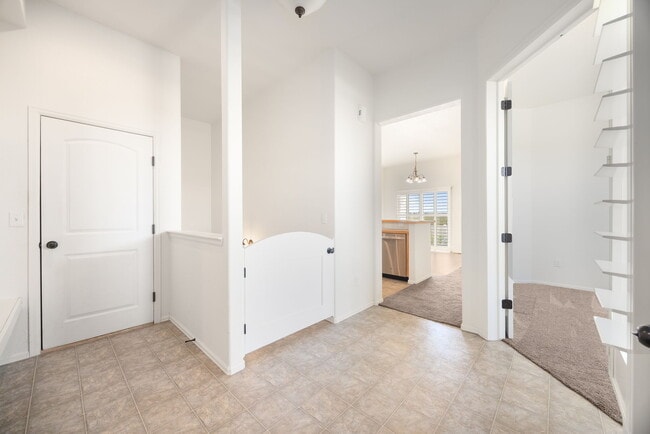 Photo - 2202 Thoreau Dr