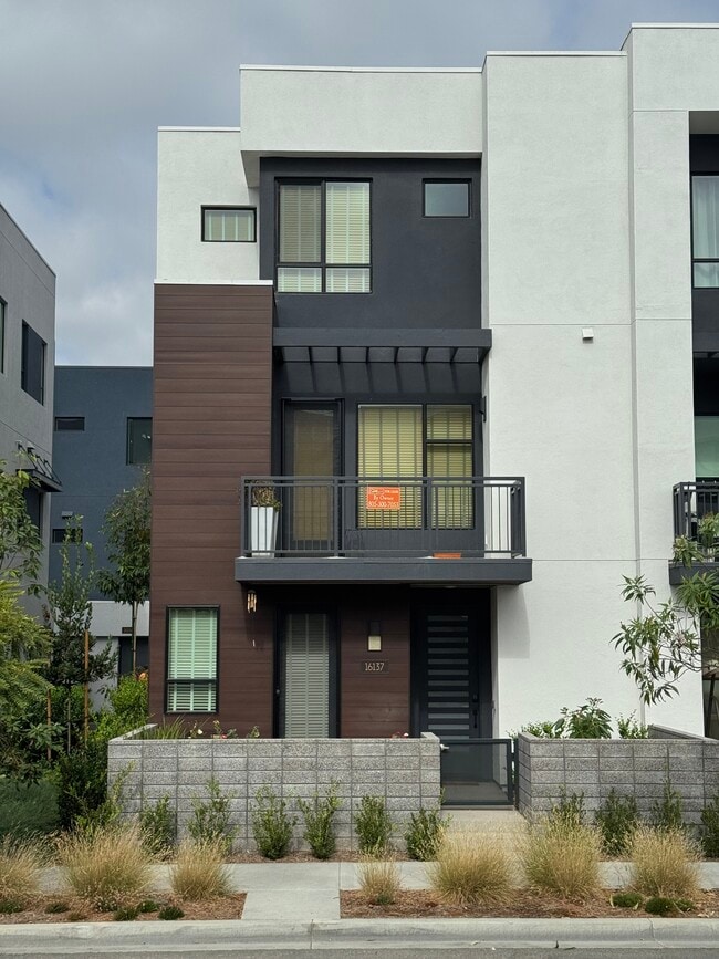 Building Photo - 16137 Veterans Wy Rental