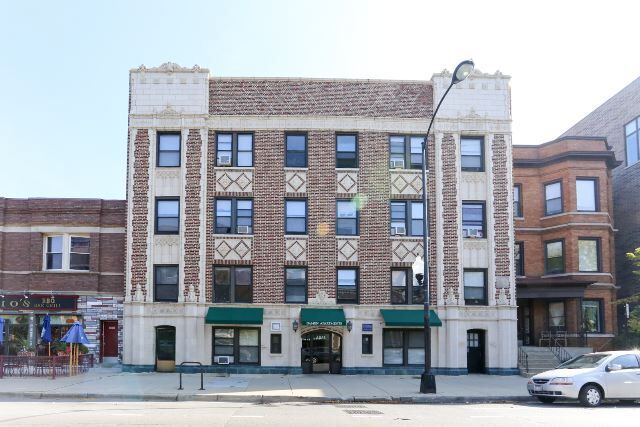 Building Photo - 4854 N Damen Ave Rental