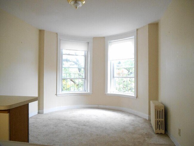 Photo - 1124 Commonwealth Avenue