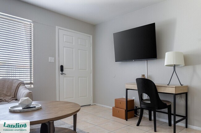 5704 W Thomas Rd Unit 107