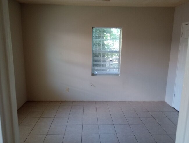 Photo - 2118 Jemison Ave Unit B