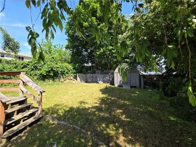 Photo - 216 Maplewood Ave