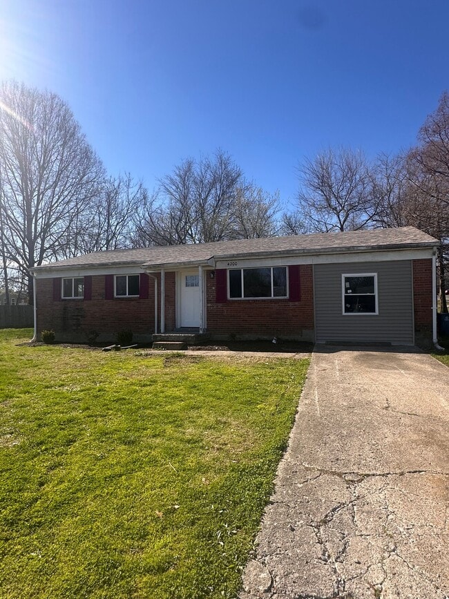 Photo - 4200 Narcissus Dr