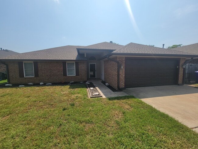 Building Photo - 1713 Wilderness Dr Rental