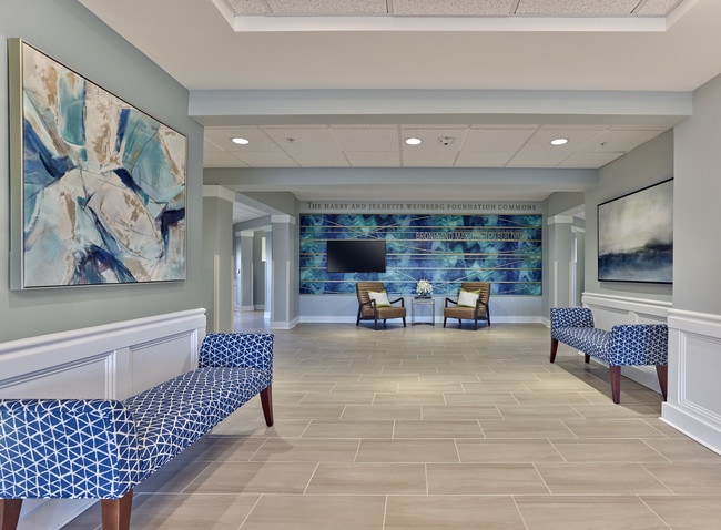 Weinberg Commons I Lobby - Weinberg Commons 55+